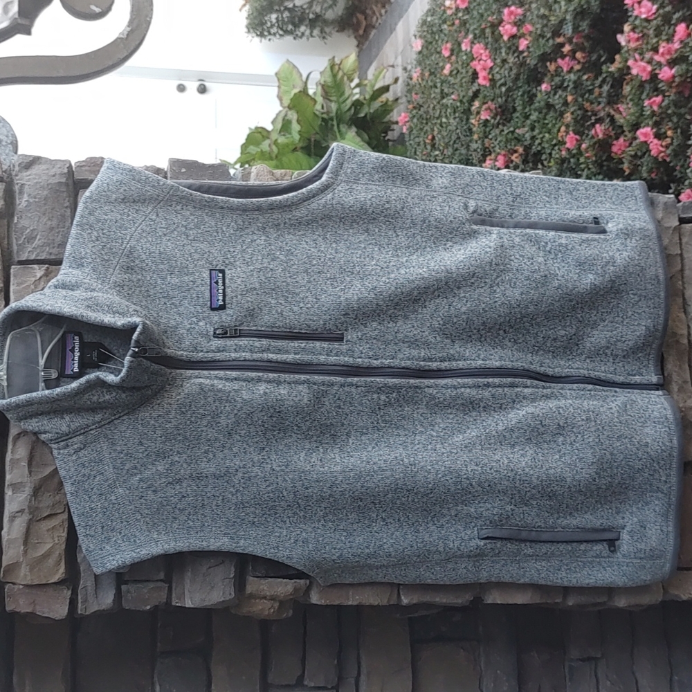 Patagonia Men's Better Sweater Vest in Stonewash L NWT